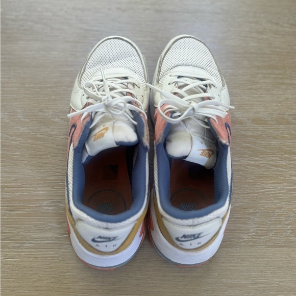 Nike Air Max Excee Men’s athletic sneakers Shoes size 10.5 - Picture 4 of 10